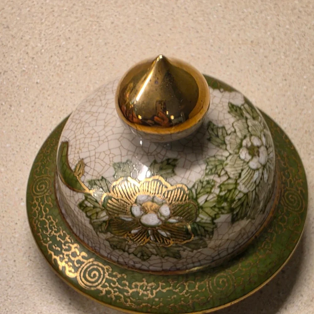 Satsuma Ginger Jar 10